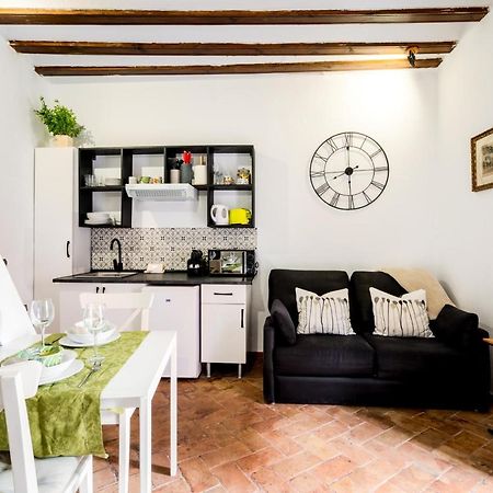 Casa Ispal Alfalfa Σεβίλλη Εξωτερικό φωτογραφία
